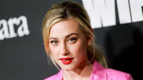 Lili Reinhart Reveals She Was Diagnosed With Alopecia